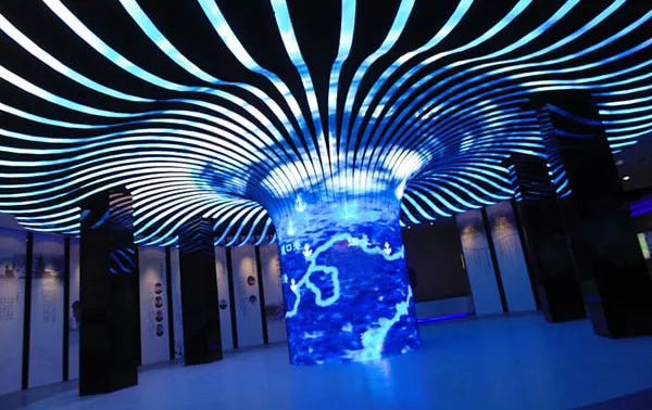 异型LED显示屏